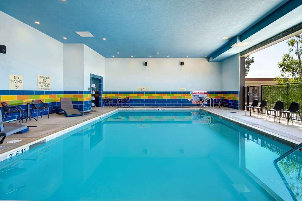Hampton Inn & Suites Ontario Rancho Cucamonga Fasiliteter bilde