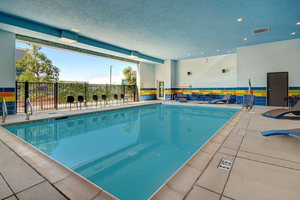 Hampton Inn & Suites Ontario Rancho Cucamonga Fasiliteter bilde