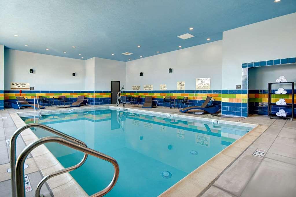 Hampton Inn & Suites Ontario Rancho Cucamonga Fasiliteter bilde
