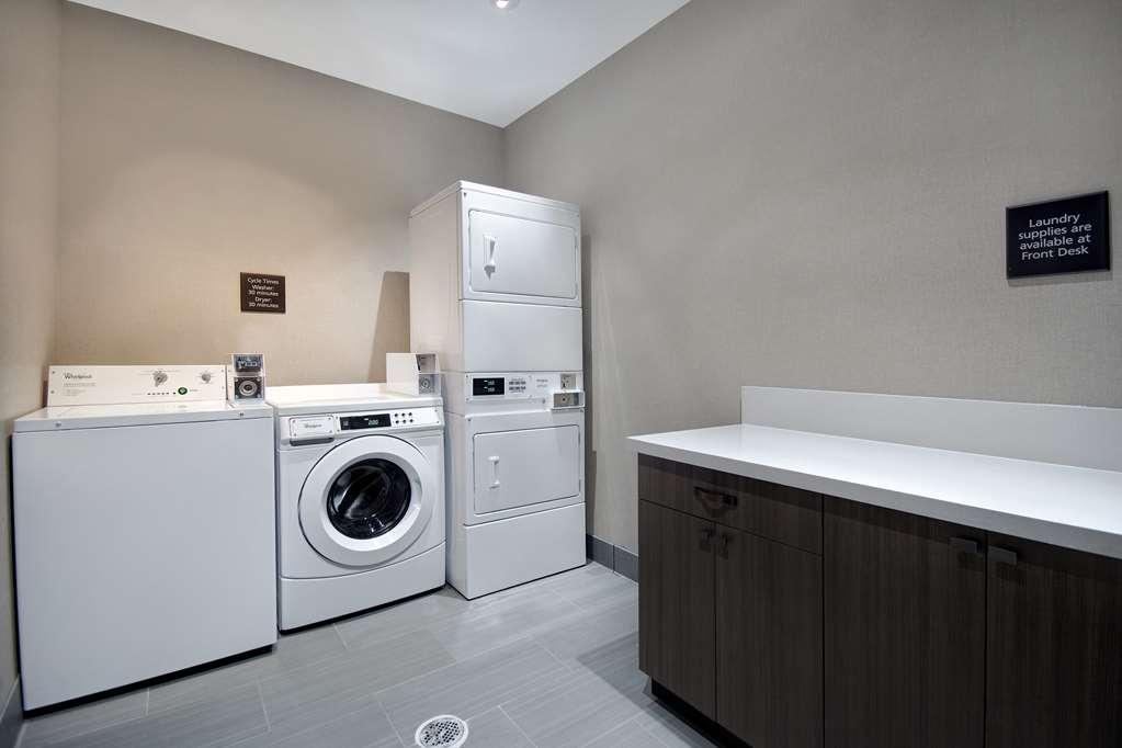 Hampton Inn & Suites Ontario Rancho Cucamonga Fasiliteter bilde