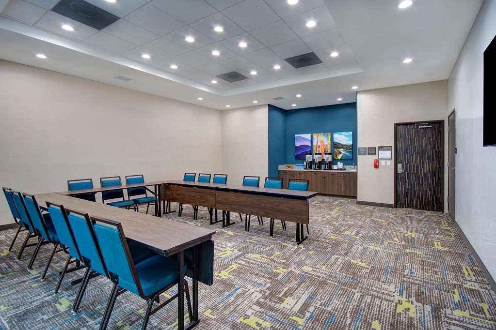 Hampton Inn & Suites Ontario Rancho Cucamonga Fasiliteter bilde
